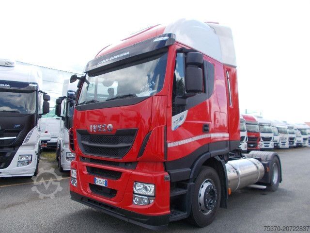 Standard tractor unit IVECO STRALIS AS440S46T/P LNG