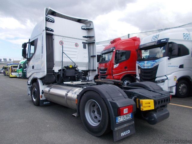 Standard tractor unit IVECO STRALIS AS440S46T/P LNG