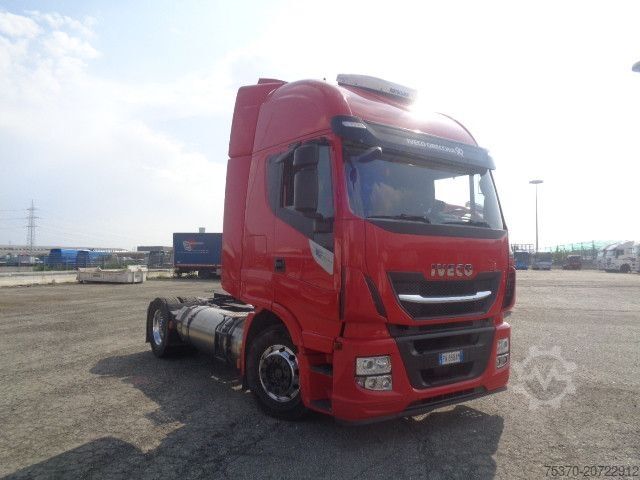 Standard tractor unit IVECO STRALIS AS440S46T/P HI-WAY LNG