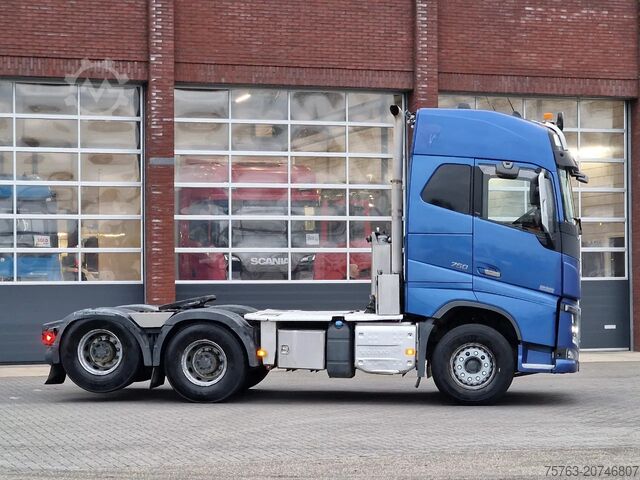 Standart-SZM Volvo FH 16.750 Globetrotter 6x4 - Lift axle - HUB re...