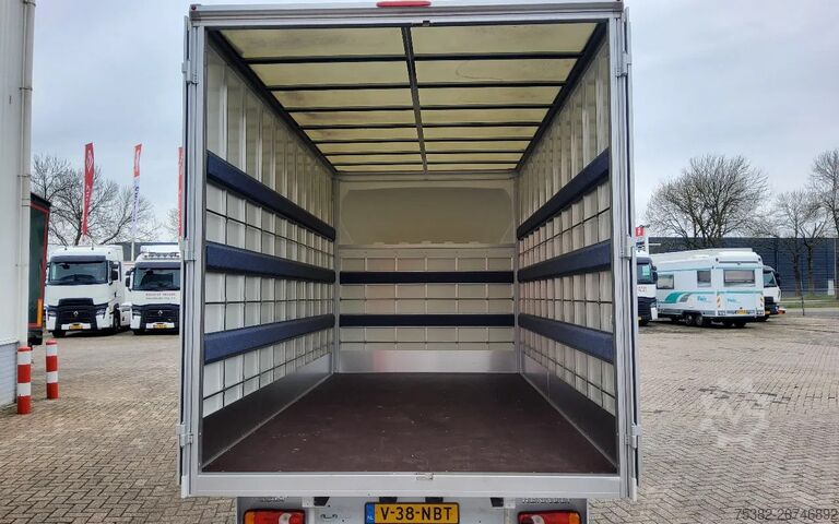 Valise Renault MASTER 165.35 MET GESLOTEN LAADBAK & ACHTERDEUR...