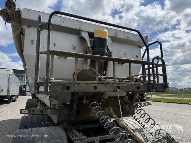 ダンプセミトレーラー Kässbohrer Tipper Steel half pipe body 27m³