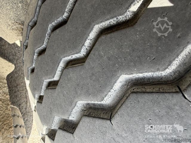 ダンプセミトレーラー Kässbohrer Tipper Steel half pipe body 27m³