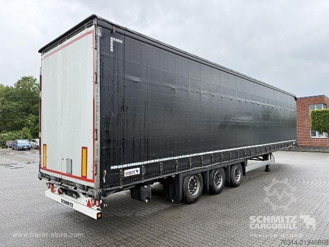 Atvērta puspiekabe ar tentu Schmitz Cargobull Curtainsider Mega Getränke