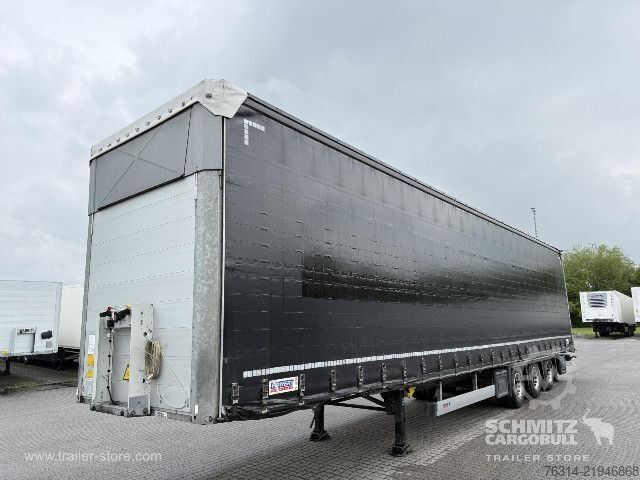 Atvērta puspiekabe ar tentu Schmitz Cargobull Curtainsider Mega Getränke