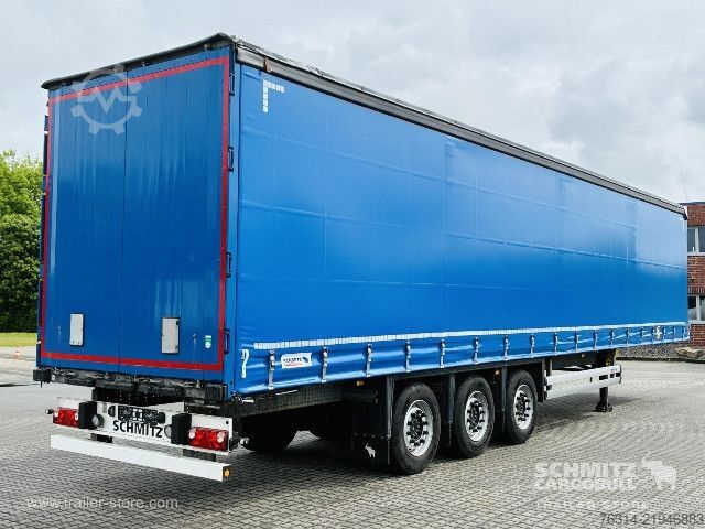 Atvērta puspiekabe ar tentu Schmitz Cargobull Curtainsider Standard Getränke