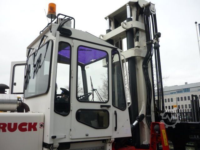 Вилочный погрузчик Svetruck 12120-35 Fork lifter