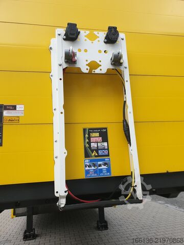 Semi-reboque aberto com lona Fliegl 3-Achs Gardine SDS 390 RoadRunner