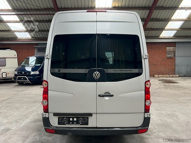 Minibus VOLKSWAGEN Crafter 2.5 TDi Maxi 9Sitze + Lift ENGINE BROKEN