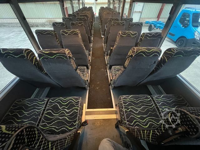 Međugradski autobus MERCEDES-BENZ Integro 0550 57 Sitze 6 Gang Dachklima Euro 5