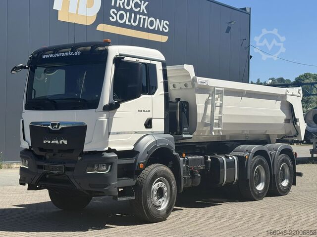 Самосвал MAN TGS 33.440