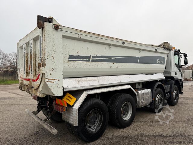 Sklápač Iveco TRAKKER 500