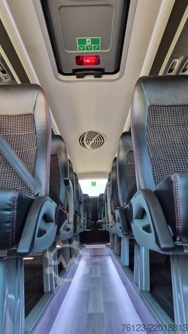 Microbuz IVECO 2x Daily 70 Lagerfahrzrug Ferqui Sunrise 2,5 m B