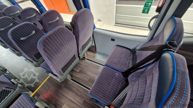 Microbuz IVECO 2x Daily 70 Lagerfahrzrug Ferqui Sunrise 2,5 m B