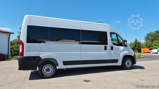 Furgone a tetto alto PEUGEOT Boxer  Hochraum 9 Sitzer L3H2 verglast BlueHDi