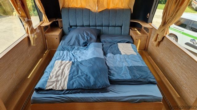 Autobus NEOPLAN 5217 Starliner, Wohnmobil  Konferenzbus Bürobus