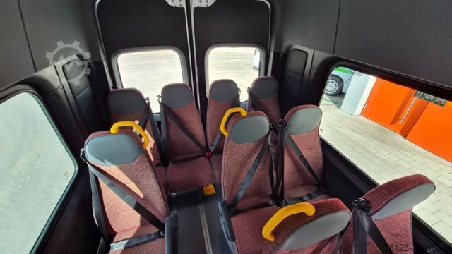 Minibus MERCEDES-BENZ 8 Sprinter Lord Light 22 Sitzer Vorlauffahrzeug