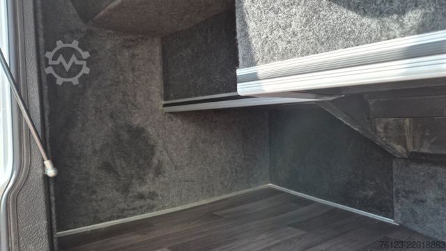 Μίνι λεωφορείο MERCEDES-BENZ 30 Sitzer Schul- Transferbus 519 Vorlauffahrzeug