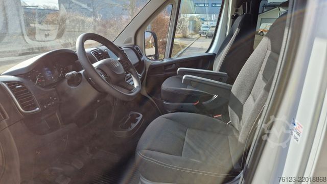 Minibus FIAT Fiat Ducato 9 Sitzer Systemboden Rolli Stock