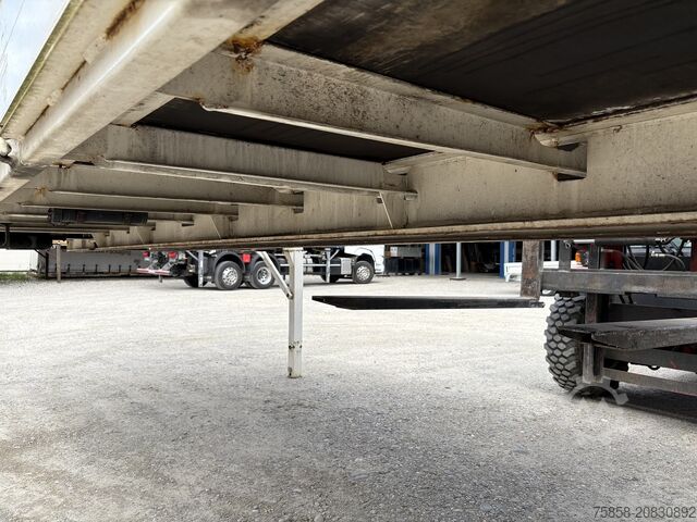 Výmenná nadstavba s plošinouWechselbrücke s plošinouVýmenná nadstavba s otvoreným ložiskom Krone BDF 7,45m Baustoff Bordwand + Türen