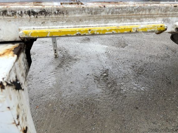 Vymeniť otvorené telo Krone Plattform 7,45m mit Steckrungen mittig