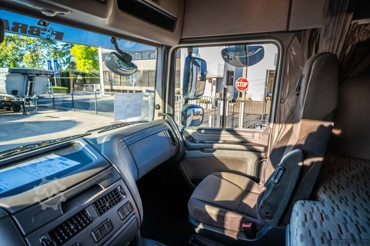 Standard-SZM DAF XF 460 + HYDR. (50ton)