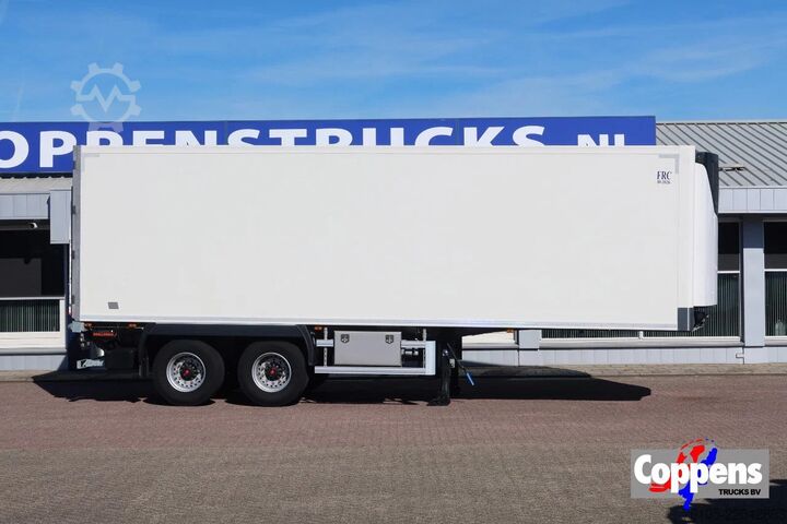 Kühl-/Tiefkühltransport Sor Ibecrica SP71 City trailer Koel/vries  + klep 2500 KG Bi...