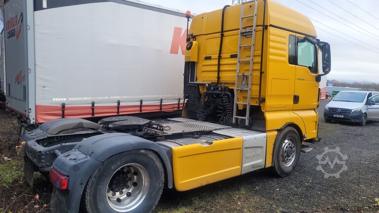 Standarta vilcēja vienība MAN 18.500 TGX 4x4 Kipphydraulik Standklima