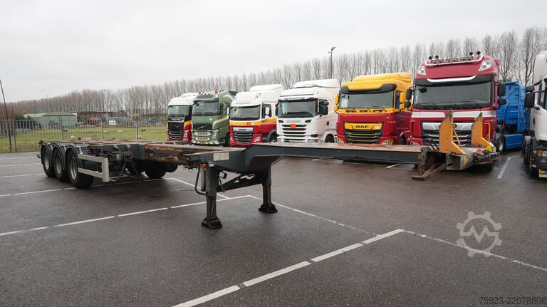 نقل الحاويات D-tec Extendable container transport trailer