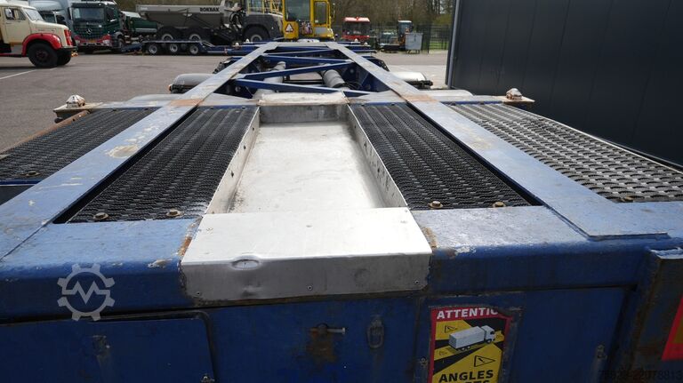 نقل الحاويات D-tec Container transport trailer ADR 30FT