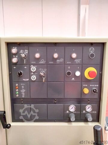 фрезерний верстат для профілювання SCM COMPACT 23