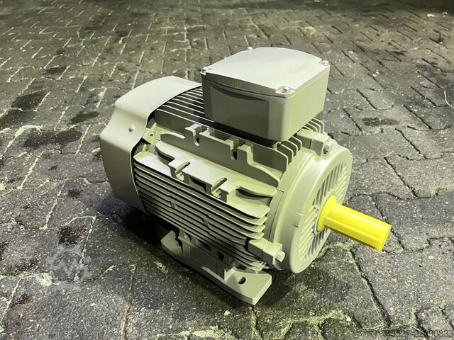 Vél MOLL - MOTOR Y2PE-132SA2B3