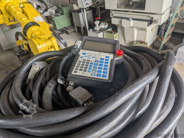 Ipari robot FANUC R-2000iB / 210F