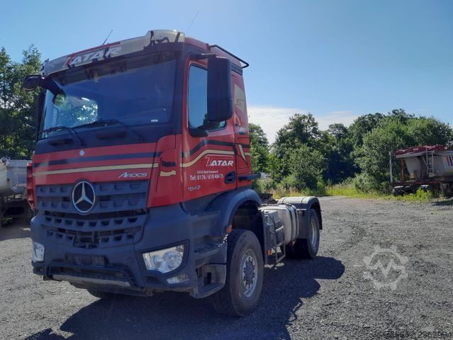 Standard tractor unit MERCEDES-BENZ AROCS 1842 , 4x4 Allrad