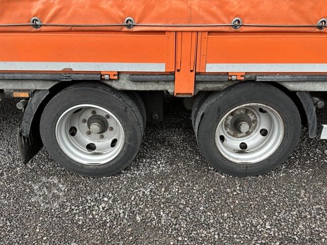 مقطورة منخفضة التحميل Stürenberg Stürenberg Tandem Tieflader Plane Spriegel Rampen