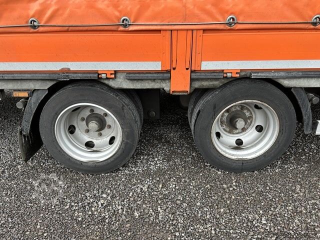 مقطورة منخفضة التحميل Stürenberg Stürenberg Tandem Tieflader Plane Spriegel Rampen