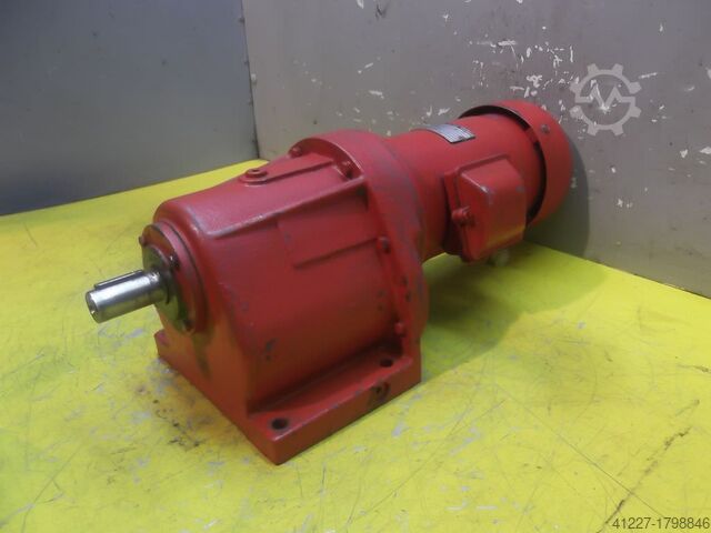 Getriebemotor 0,18 kW 13 U/min BAUER G03-10/D054-170-B