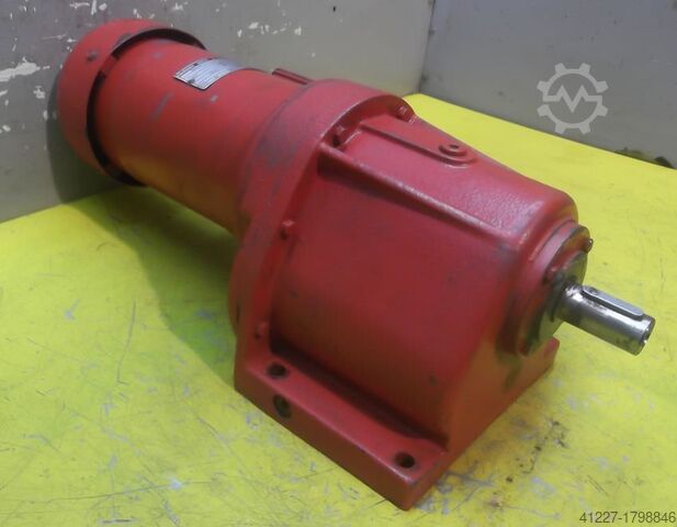 Getriebemotor 0,18 kW 13 U/min BAUER G03-10/D054-170-B