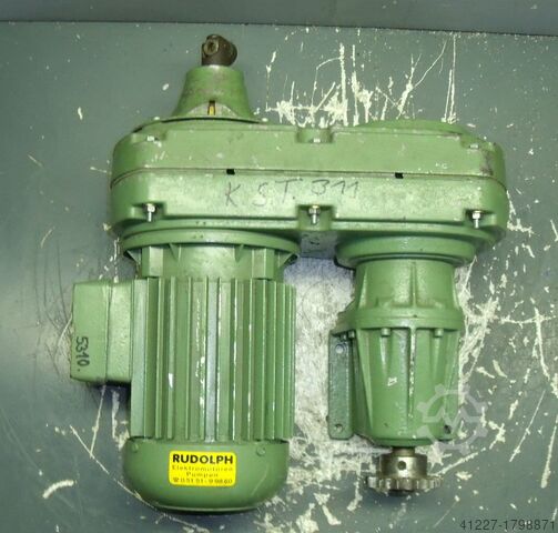 Regelbarer Getriebemotor 0,75 kW 39-213 U/min LENZE 8F4-379H