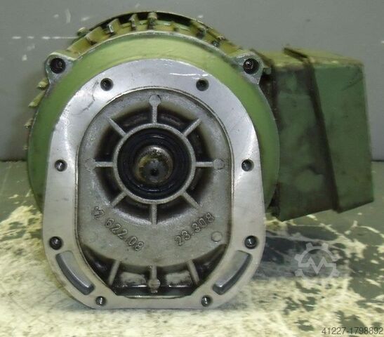 Elektromotor 0,37 kW 1390 U/min Lenze 7KC4-061H