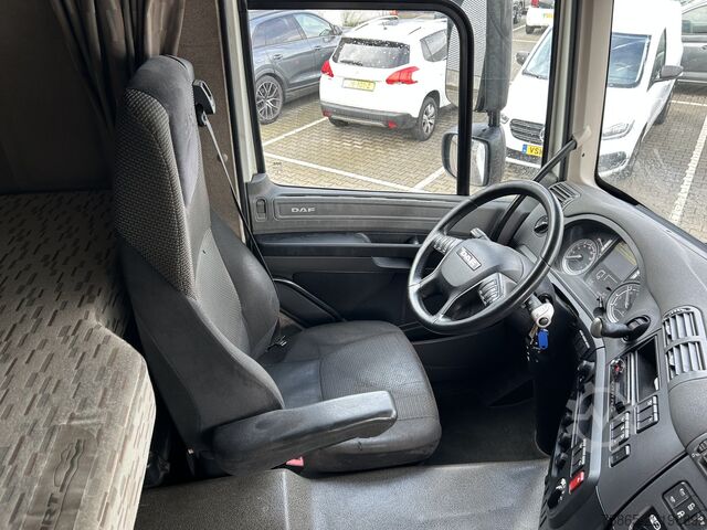 รถพ่วงแพลตฟอร์ม DAF CF 250 FA Space Cab / 622 dkm / Flat Bed - Plat...