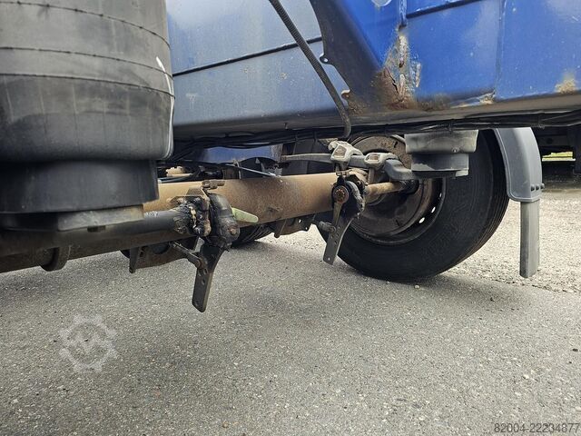 Transporte de contenedores D-TEC VCC-01 / 45 FOOT CONTAINER CHASSIS / VALKX AXLES.