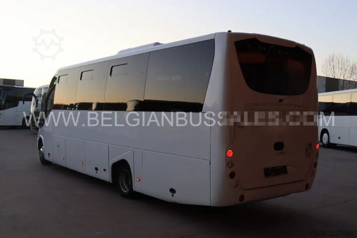 микробус Iveco Erener / Wing / Daily / 9.0m / Airco / USB