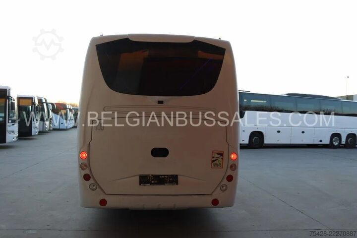 микробус Iveco Erener / Wing / Daily / 9.0m / Airco / USB