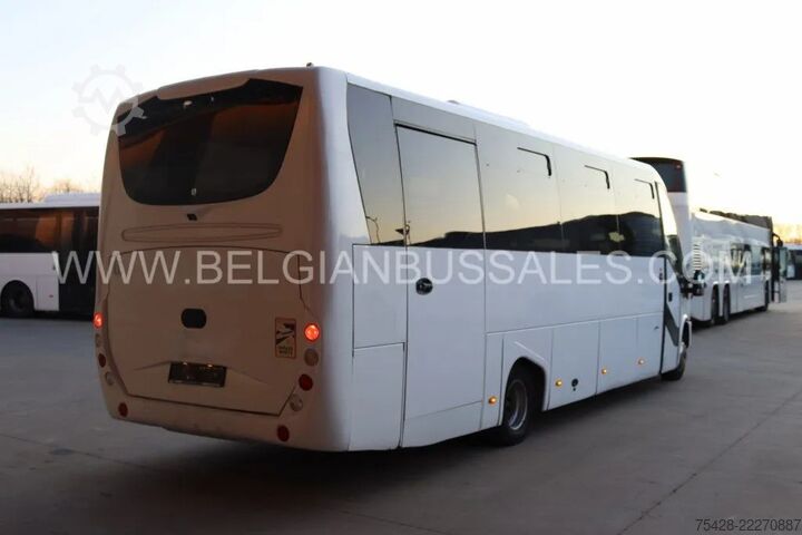 микробус Iveco Erener / Wing / Daily / 9.0m / Airco / USB