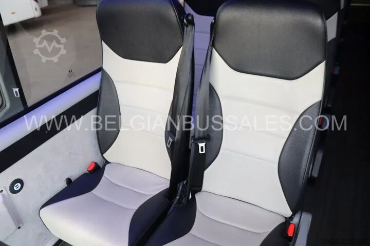 микробус Iveco Erener / Wing / Daily / 9.0m / Airco / USB