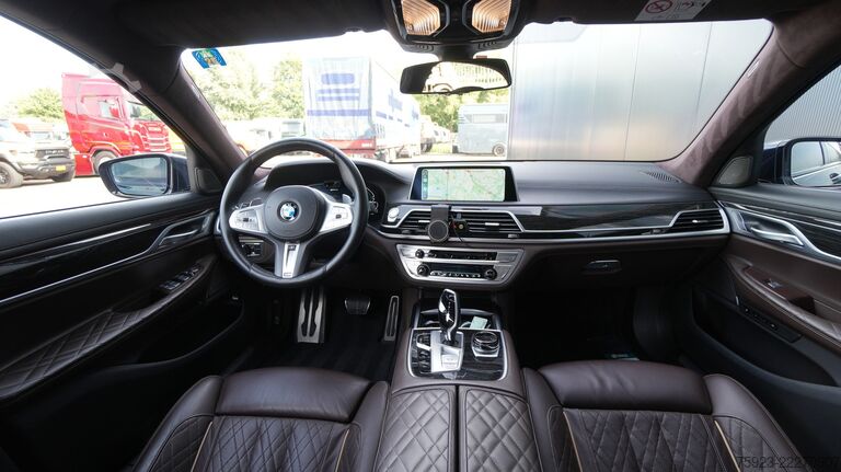 Пътнически транспорт BMW 745Le xDrive Hybrid 6-cyl
