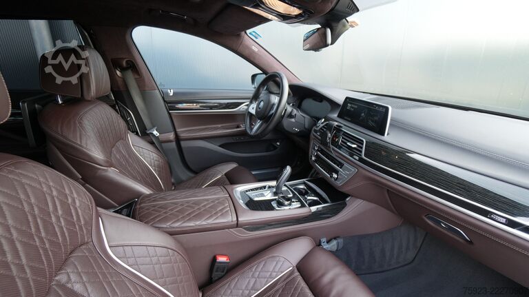 Пътнически транспорт BMW 745Le xDrive Hybrid 6-cyl