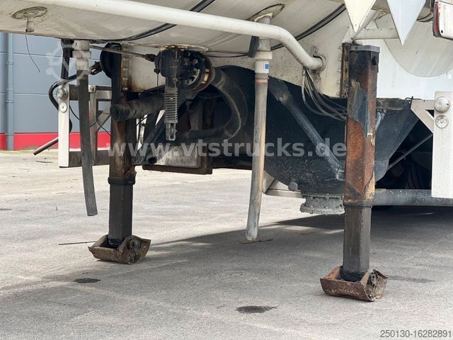 Tanker semitrailer FELDBINDER KSA 45.3-3 3.Kammer Tankauflieger