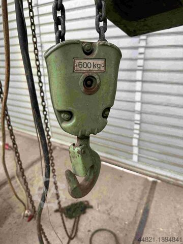 Elektromos láncos emelő STAHL Elektus R 6
